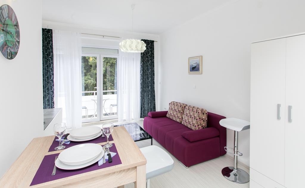 Apartment Purple Magic